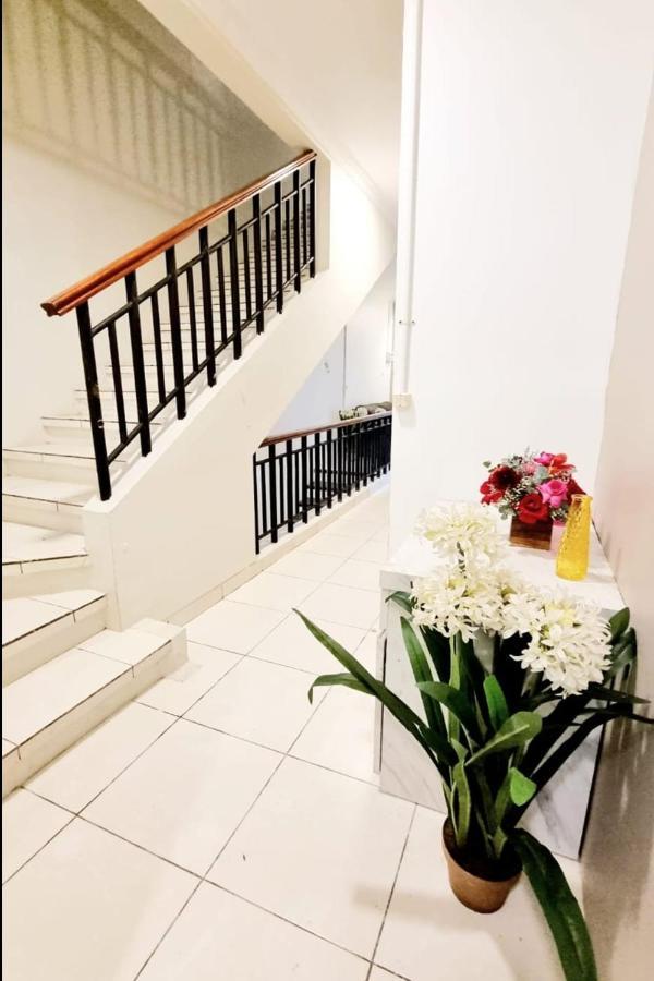 Heritage Home Serpong Exterior foto